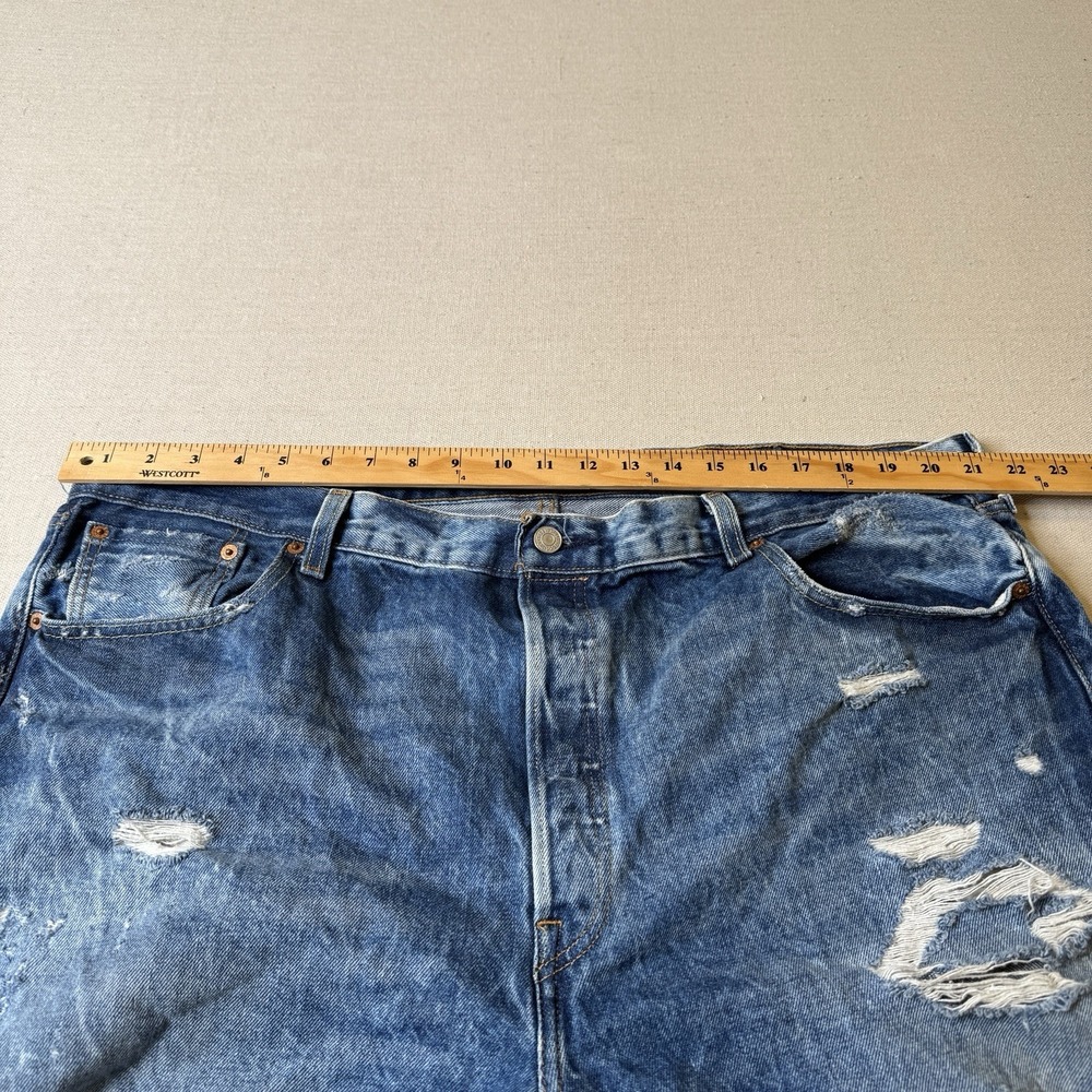 VTG Levis 501 Men's Acid Wash Distressed Jeans Button Fly Size 42 x 30‎ - Picture 8 of 8